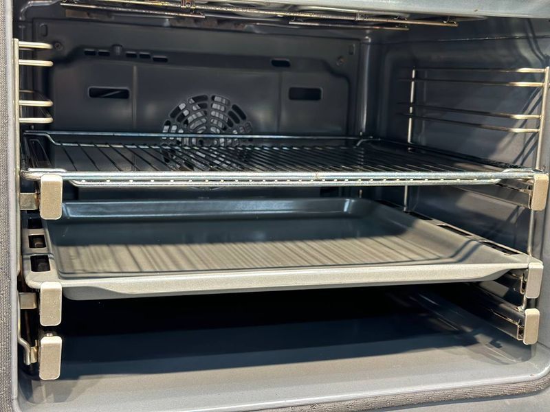 Духовой шкаф Siemens HB78G1590S D0001 фото