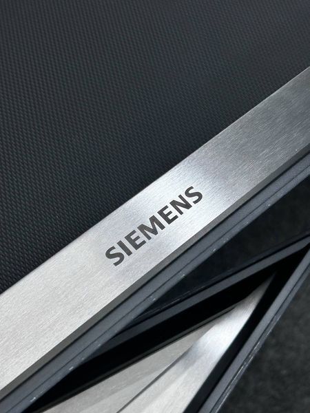 Нова вбудована шухляда для посуду SIEMENS BI710E1B1 V0007 фото