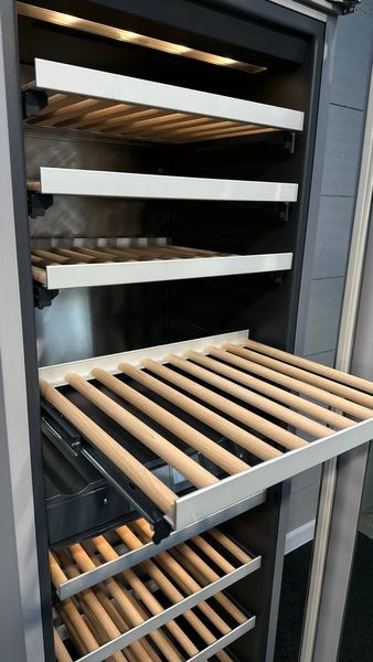 Винний холодильник GAGGENAU серії 200 RW282260 H0001 фото