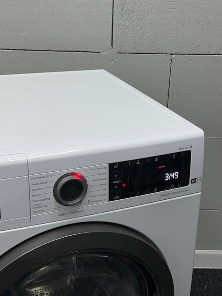 Стиральная машина Bosch серии 8 WAXH2KOLSN P0084 фото