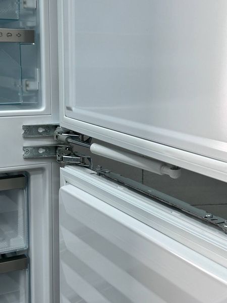 Премиальный встраиваемый холодильник Liebherr ICBNSe 5123 Wi-Fi H0044 фото
