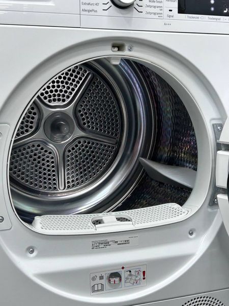 Комплект bosch 8 serie  Стиральная машина WAW285V0 и Сушильная машина WTWH7540 pk0025 фото