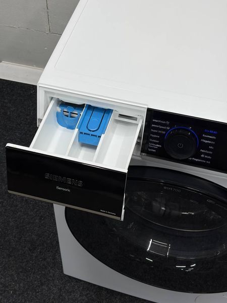 Стиральная и сушильная машины Siemens IQ700 WG44B2070 и WQ45B2B40 PK0039 фото