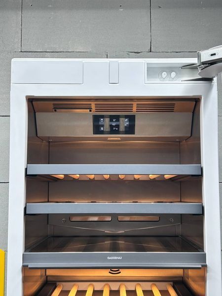 Винный шкаф GAGGENAU RW466365 серии 400 H0055 фото