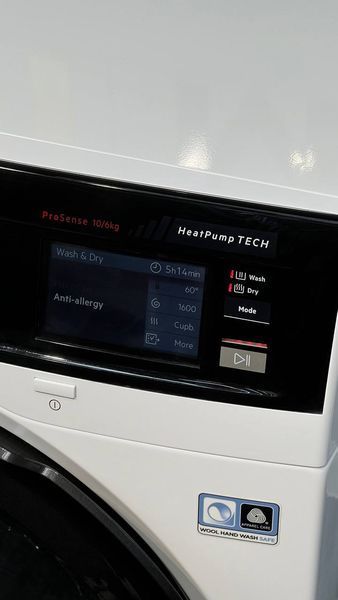 Прально- сушильна машина AEG L9WEH166A P0023 фото
