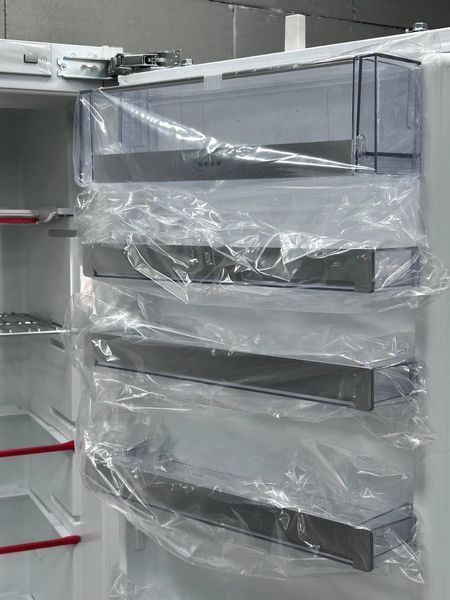 Однокамерный холодильник NEFF KI1813fe0 H0070 фото
