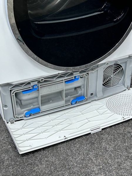 Сушильная машина Siemens IQ800 WT4HXEL9DN S0056 фото