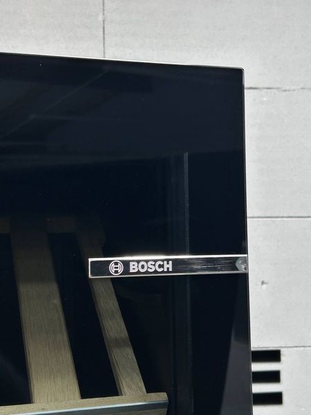 Винна шафа Bosch KWK36ABGA, винний холодильник 370л H0033 фото