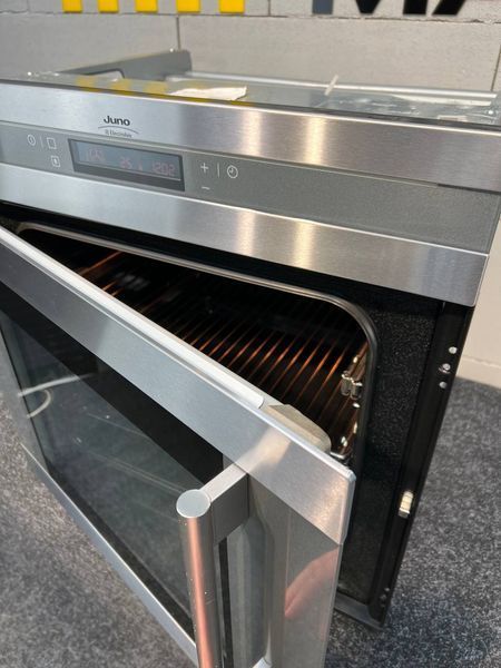 Духовой шкаф Electrolux Juno JOB 66611X D0030 фото