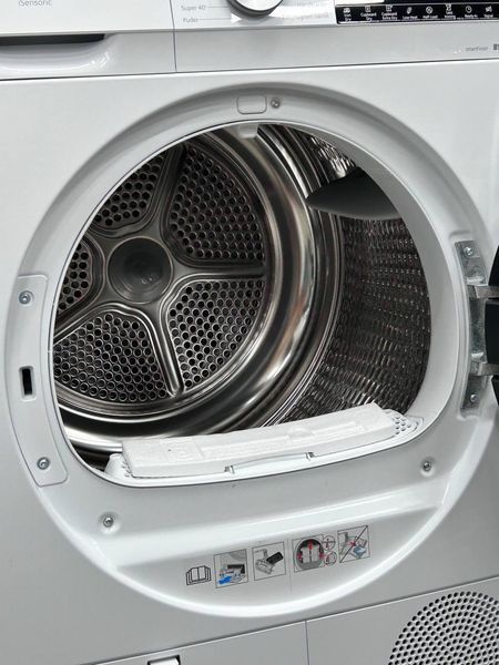 Нова сушильна машина Siemens WQ45G2DCDN IQ500 S0043 фото