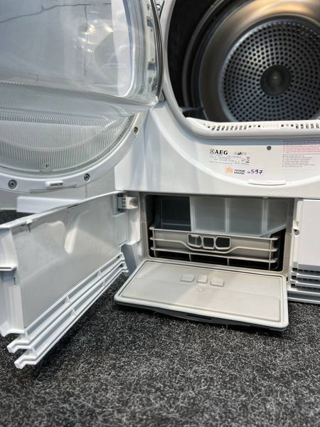 Конденсаційна сушильна машина AEG TC09H6MHP S0009 фото